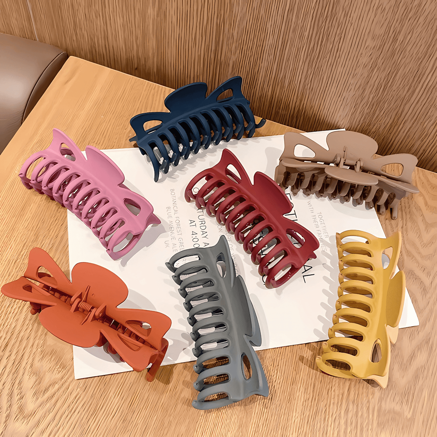Large Matte Non-Slip Claw Clips for Thick Hair - Gummia
