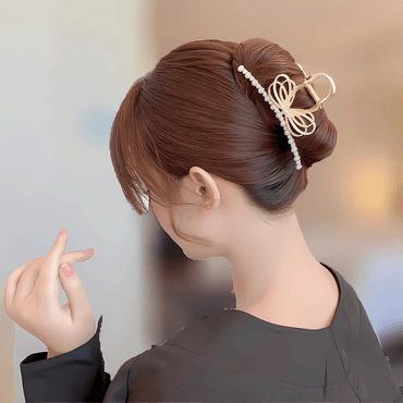 Rhinestone and Pearl Claw Clips - Gummia