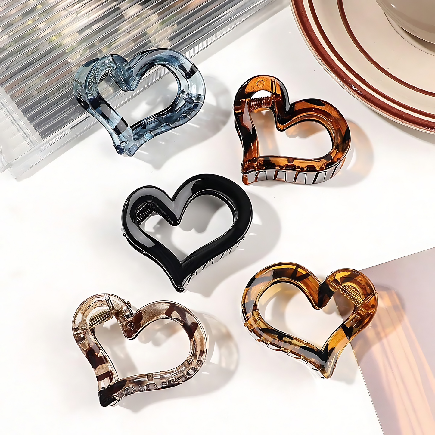 Heart shaped clips- medium size