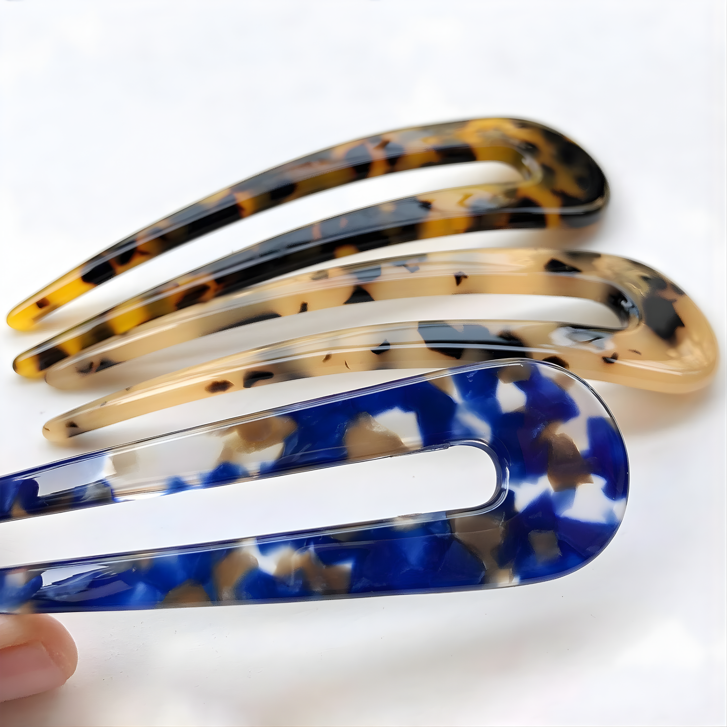 U-Shaped Hair Pin – 12 cm – Tortoise, Beige & Marble Blue