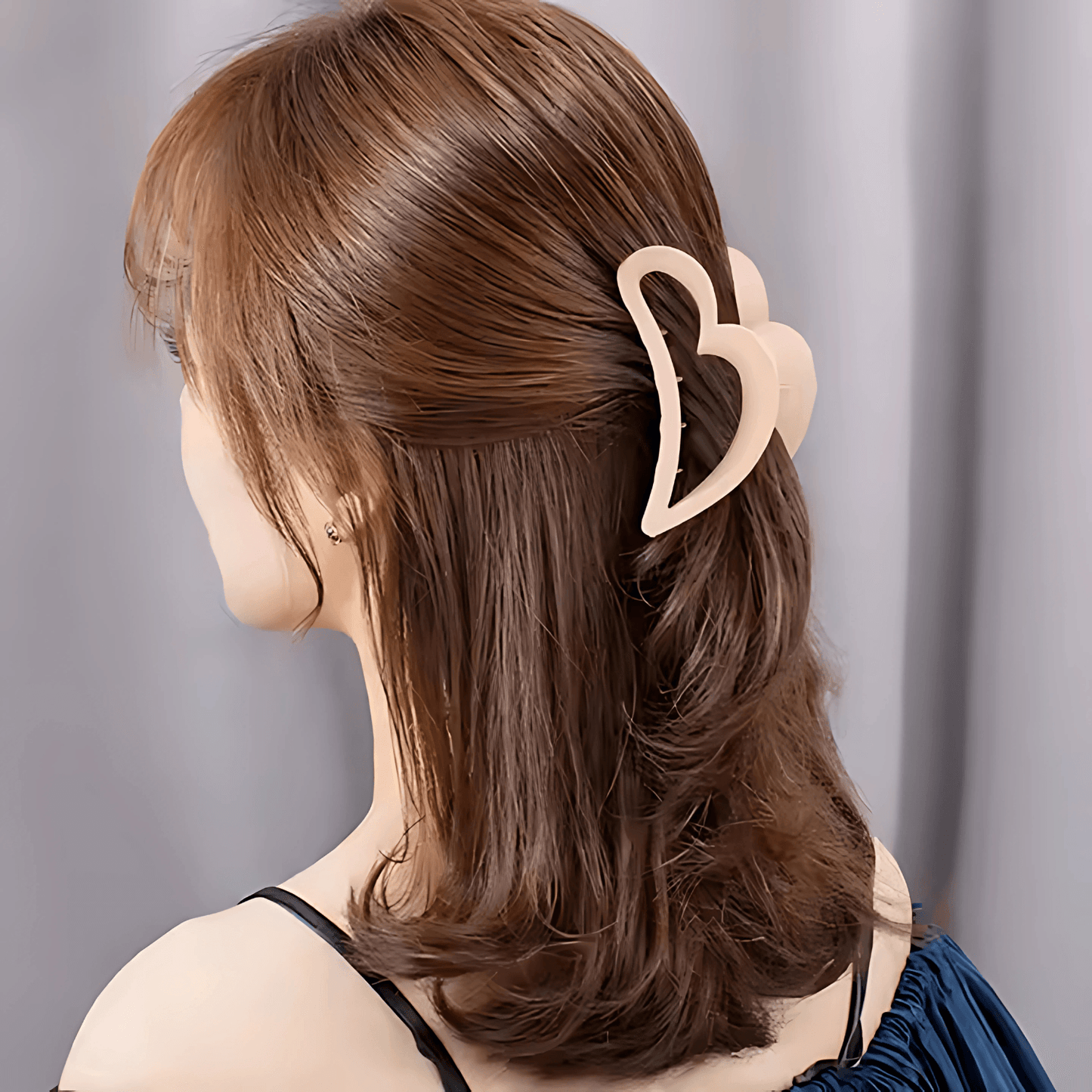 Heart-Shaped Matte Claw Clip - Gummia
