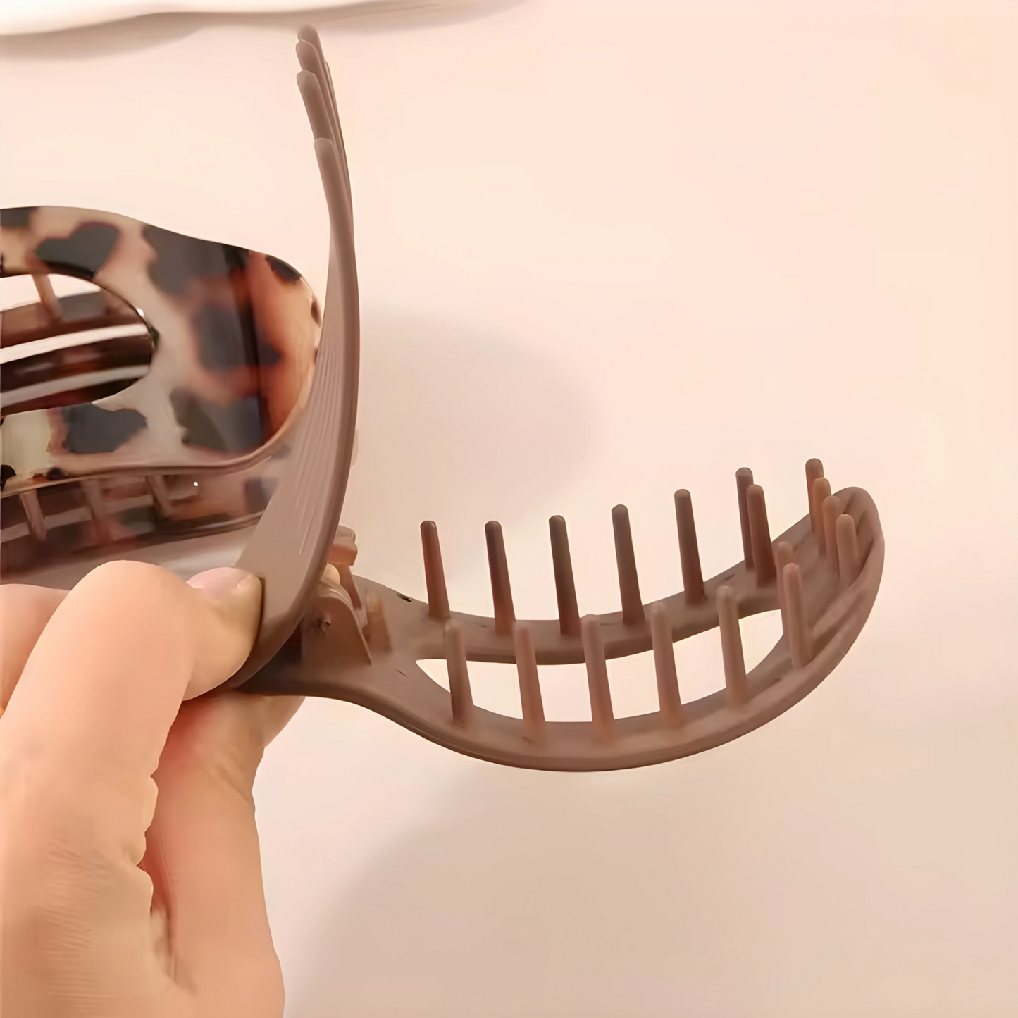 French Flat hair claw clips
