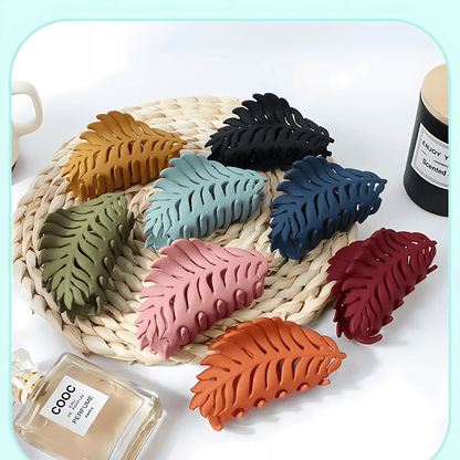 Leaf-shaped Matte Claw Clips - Gummia